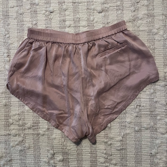 Quince 100% Silk Small PJ Set - Picture 4 of 6